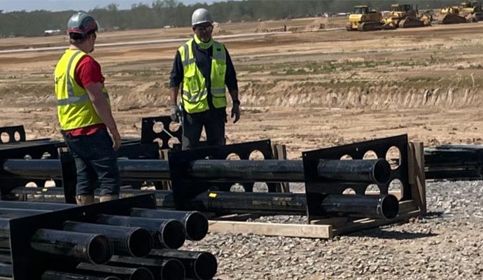 Preparing conduit spacing systems for high pressure installations